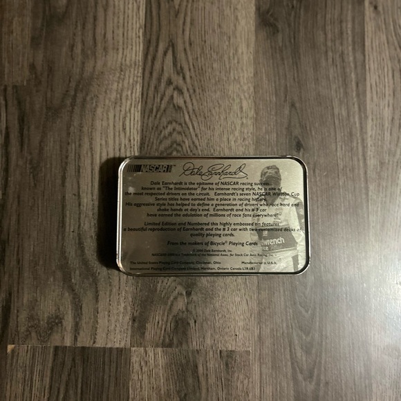 Collectable Dale Earnhardt playing card tin - Picture 2 of 6